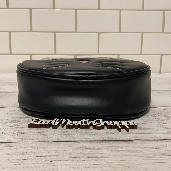 *Love Pain and Stitches Black Cat Halloween Purse - Picture 5 of 8